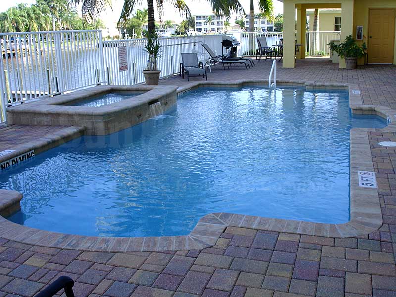 Sailors Cove Community Pool